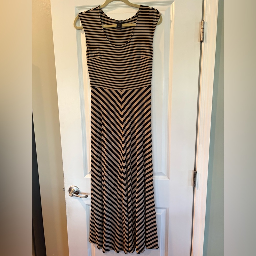 Ann Taylor Black and Tan Chevron Maxi Dress